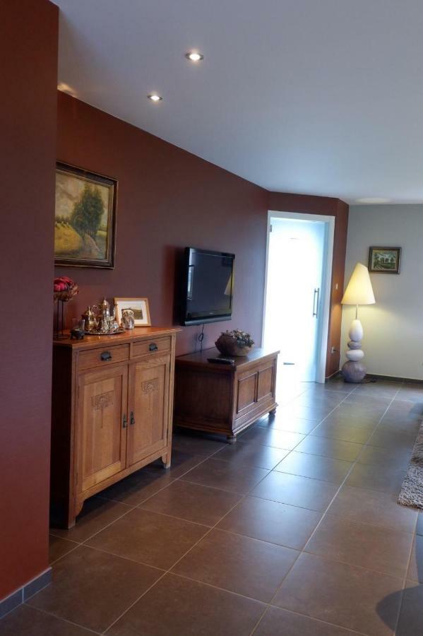 T Heirbaanhuys Villa Borgloon Esterno foto